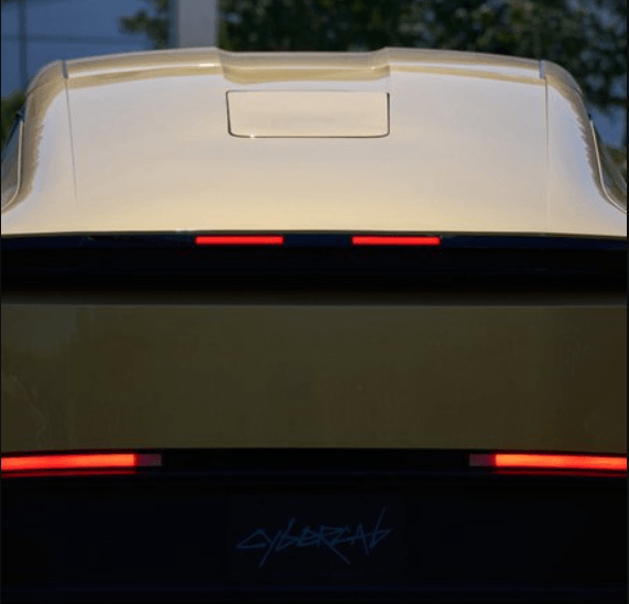 Tesla Adds Starlink to Cybercab